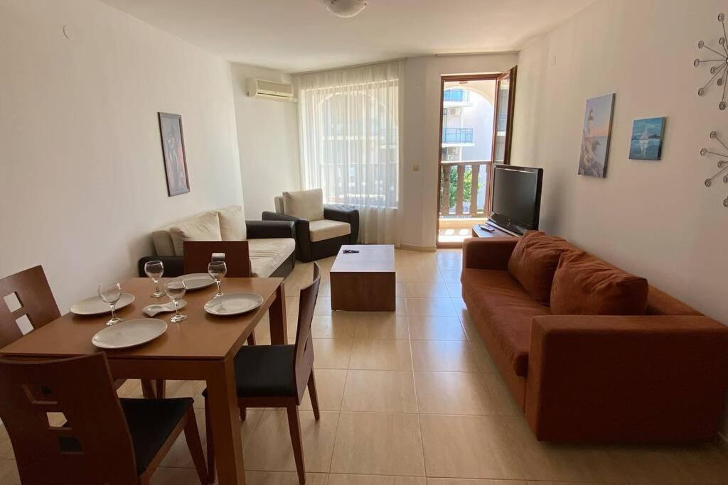 Top Complex Apartment On The Beach Sweti Wlas Exterior foto