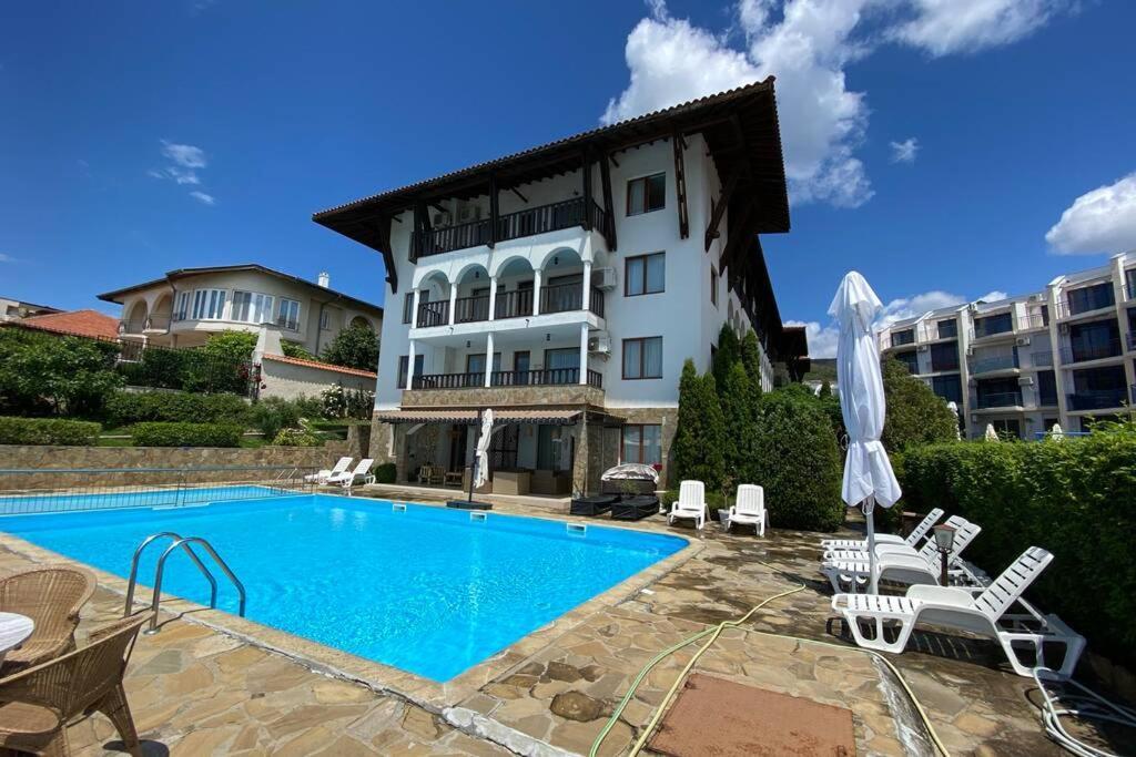Top Complex Apartment On The Beach Sweti Wlas Exterior foto