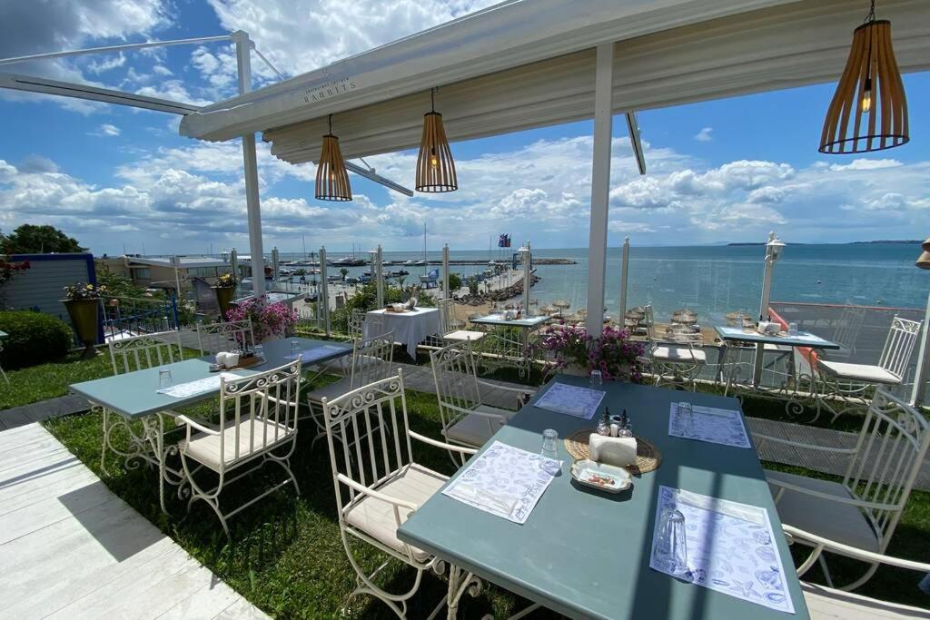 Top Complex Apartment On The Beach Sweti Wlas Exterior foto